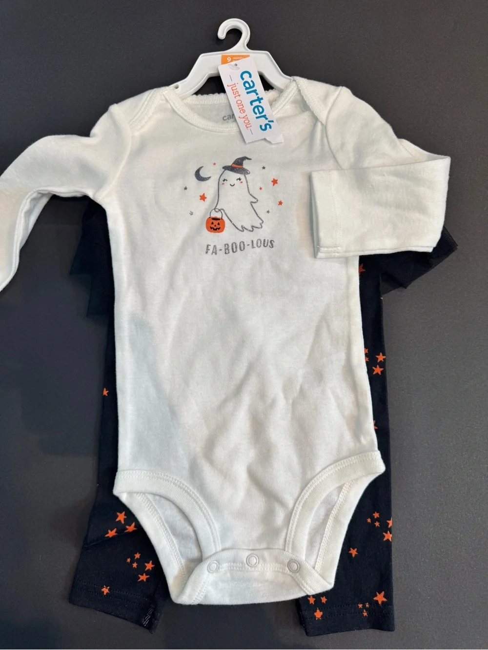 NWT Halloween Baby outfits Sz 6-9Months Cat and Jack, Carters